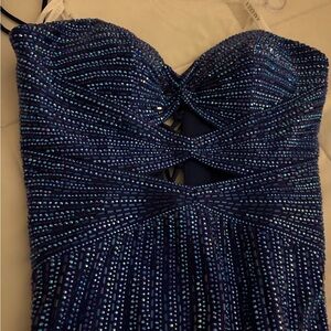 Prom dress. Sparkling Navy Blue prom dress/Evening Gown with Lace-Up Bodice